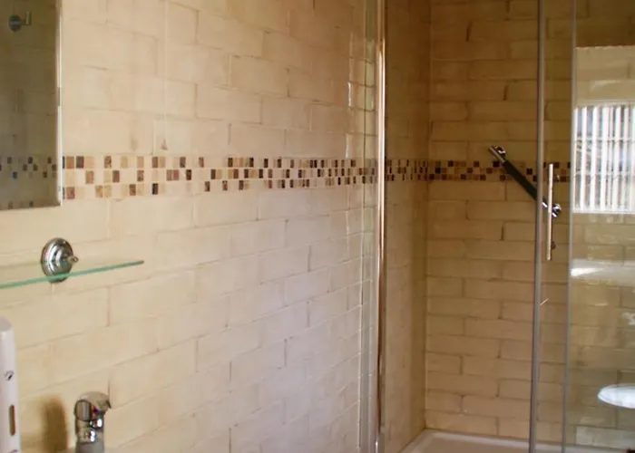 Rockville House לינה וארוחת בוקר קאשל