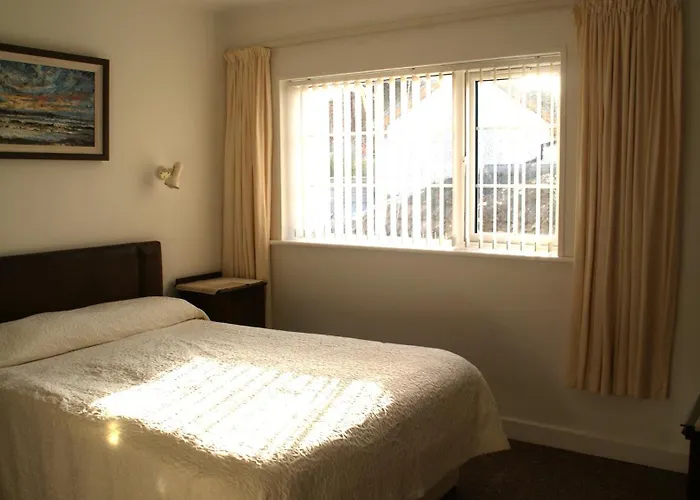 Rockville House לינה וארוחת בוקר קאשל